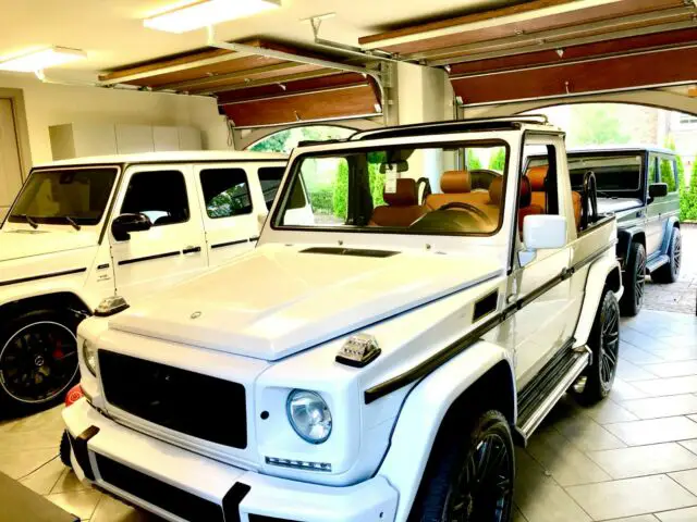rare g-class mercedes cabriolet - convertible, 22" wheels, new interior, stereo