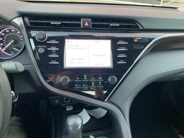 2018 toyota camry l