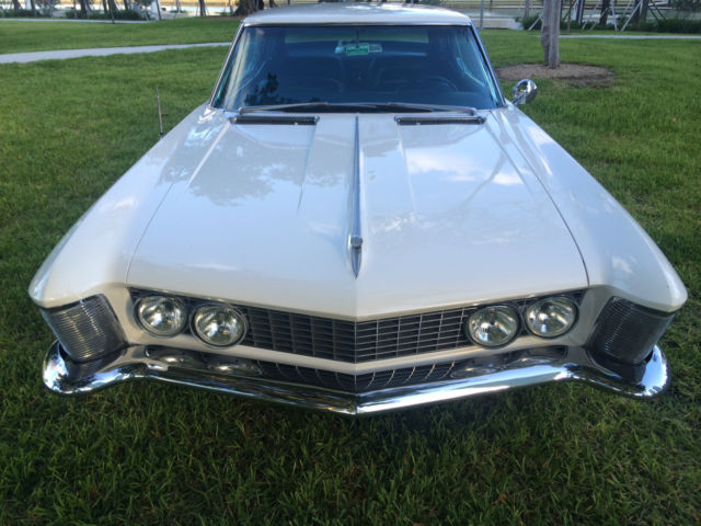 1964 buick riviera -- wildcat 465 -- no reserve!!