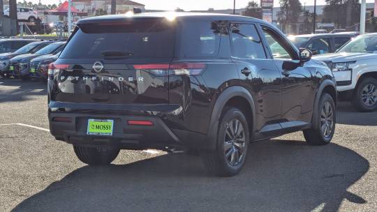 2024 Nissan Pathfinder