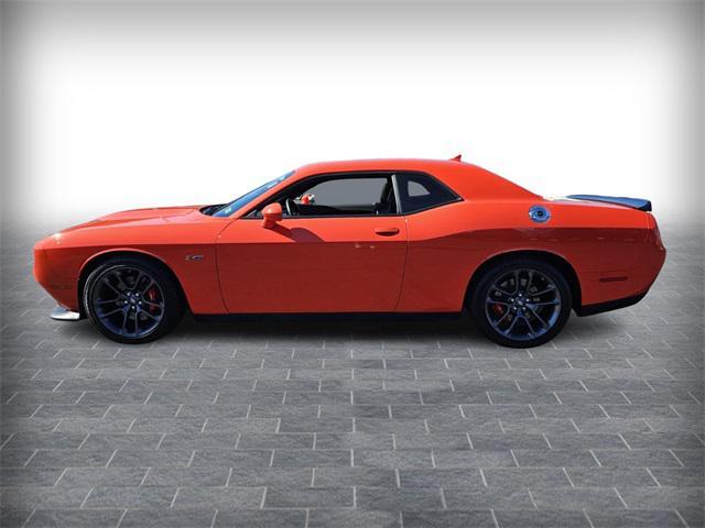 2023 dodge challenger r/t