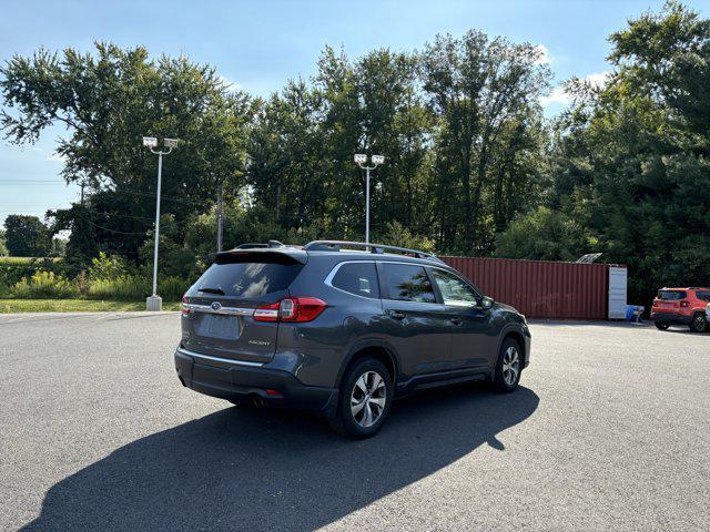 2021 subaru ascent premium 8-passenger