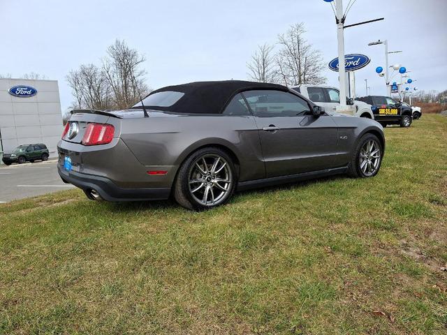 2011 ford mustang gt