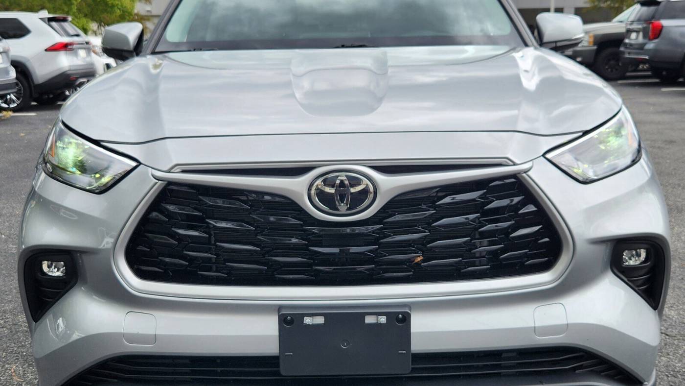 2023 toyota highlander l