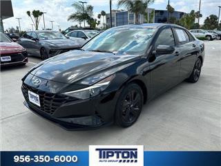 2023 Hyundai Elantra blue