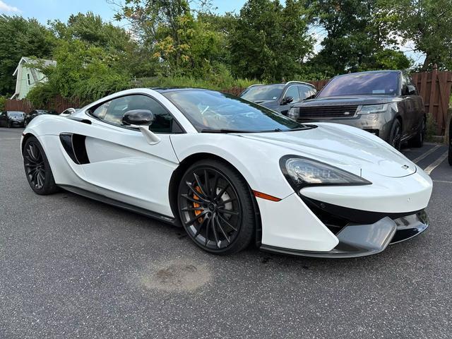 2017 mclaren 570gt base
