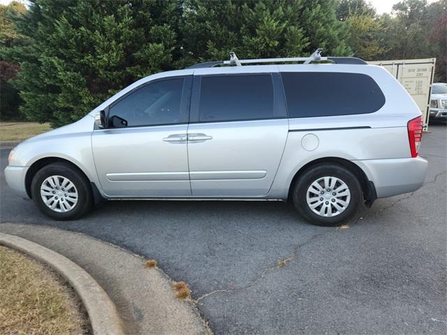 2014 kia sedona lx
