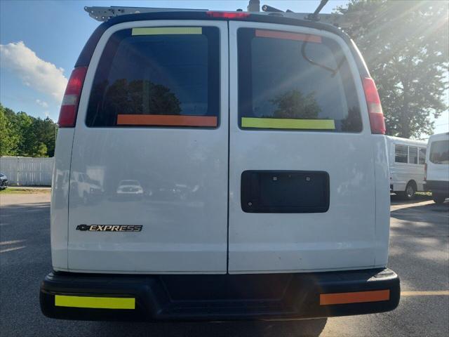 2017 chevrolet express 2500 work van