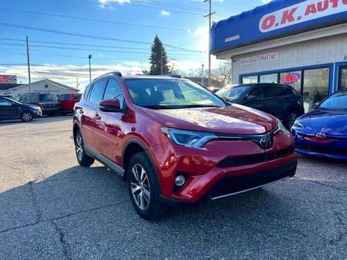 2017 toyota rav4 xle in lansing, michigan