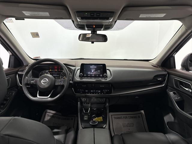 2021 nissan rogue sv