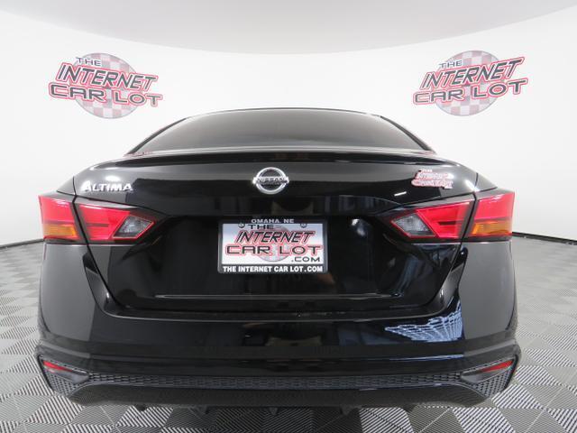 2022 nissan altima 2.5 s sedan 4d