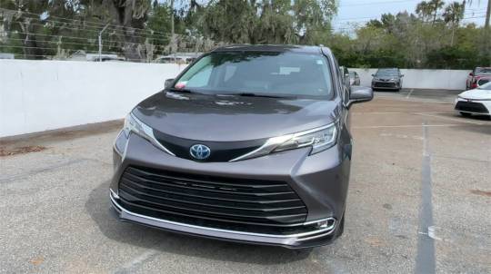 2023 Toyota Sienna
