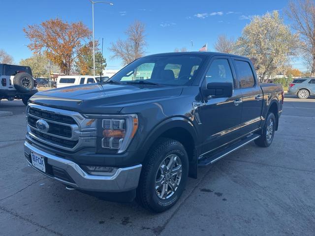 2021 ford f-150 xlt
