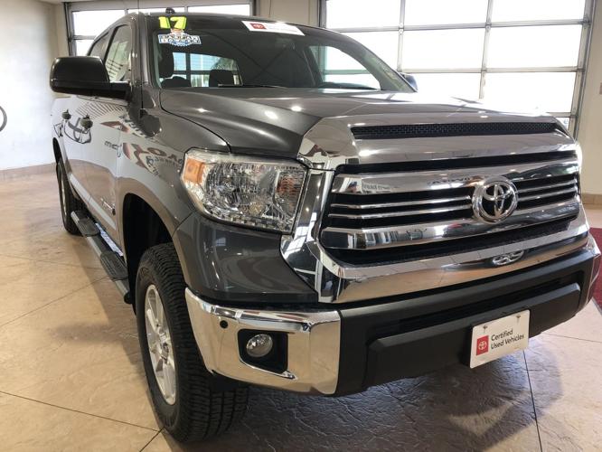 used 2017 toyota tundra 2wd crewmax sr5 bakersfield, ca 93313 for sale in bakersfield, california