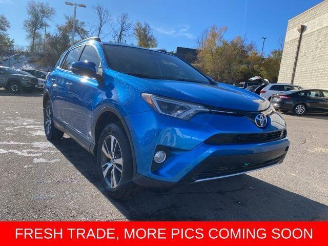 2016 toyota rav4 xle