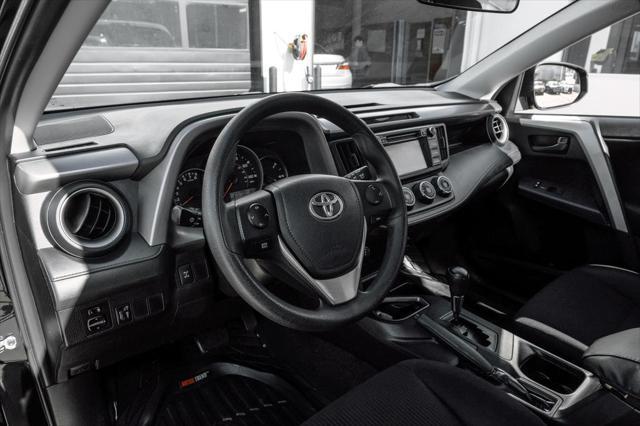 2016 toyota rav4 le