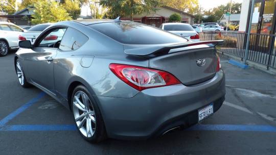 2011 Hyundai Genesis Coupe