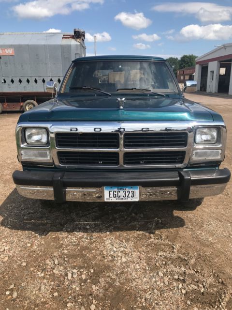 1993 dodge ramcharger le 4x4 5.2 auto low mile rebuilt transmission nice driver