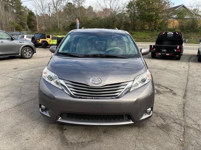 2014 toyota sienna xle