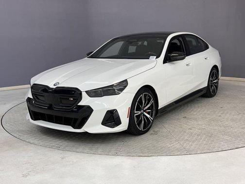 2024 bmw i5
