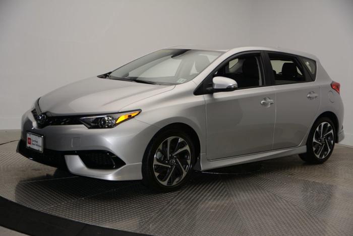 certified 2018 toyota corolla im jersey city, nj 07305 for sale in jersey city, new jersey