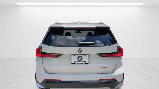 2025 BMW X1