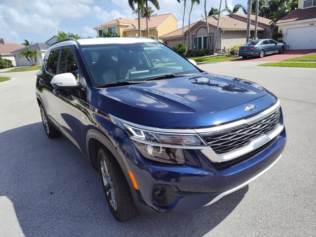 2021 kia seltos s