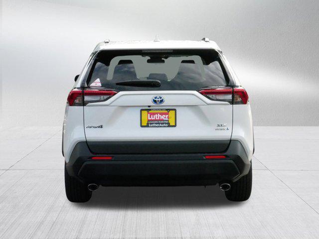 2022 toyota rav4 hybrid xle premium