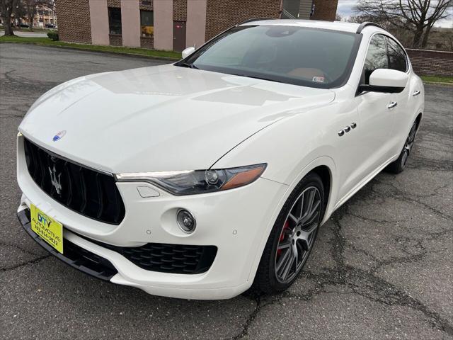 2017 maserati levante s