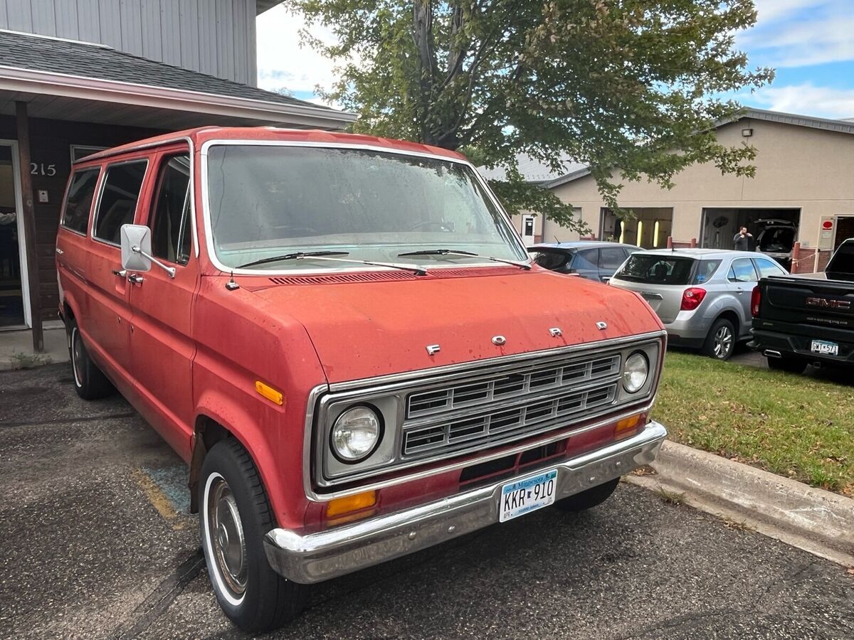 1977 ford econoline van red rwd automatic