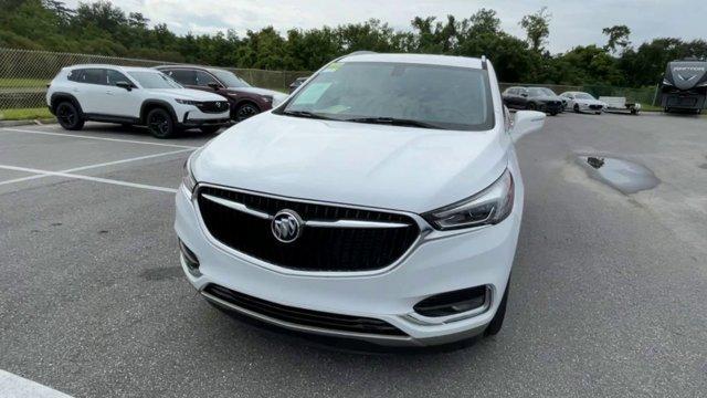 2020 buick enclave essence
