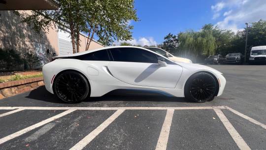 2015 BMW i8