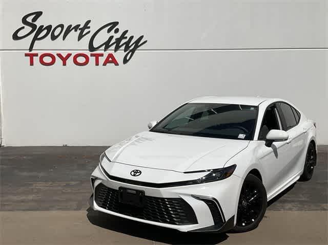 2025 toyota camry se