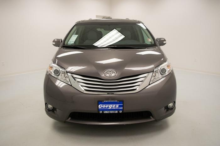 used 2013 toyota sienna omaha, ne 68118 for sale in omaha, nebraska