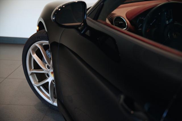 2021 porsche 718 spyder base