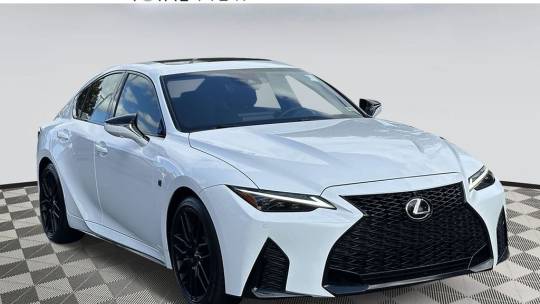 2023 Lexus IS