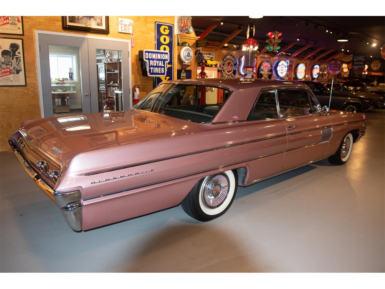 1962 oldsmobile 98
