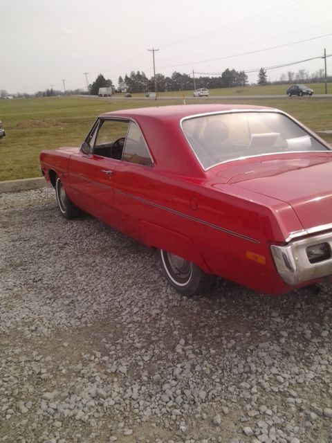 1972 dodge dart swinger hardtop 2-door 3.2l
