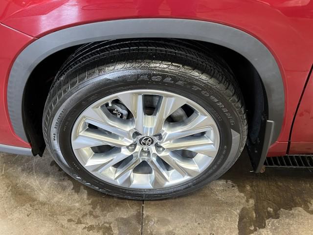 2021 toyota highlander limited