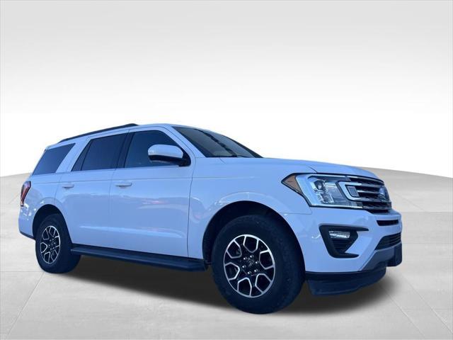 2019 ford expedition xlt