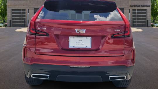 2024 Cadillac XT4