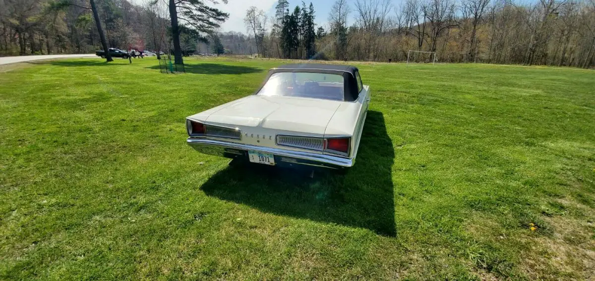 1966 dodge monaco convertible (canadian)
