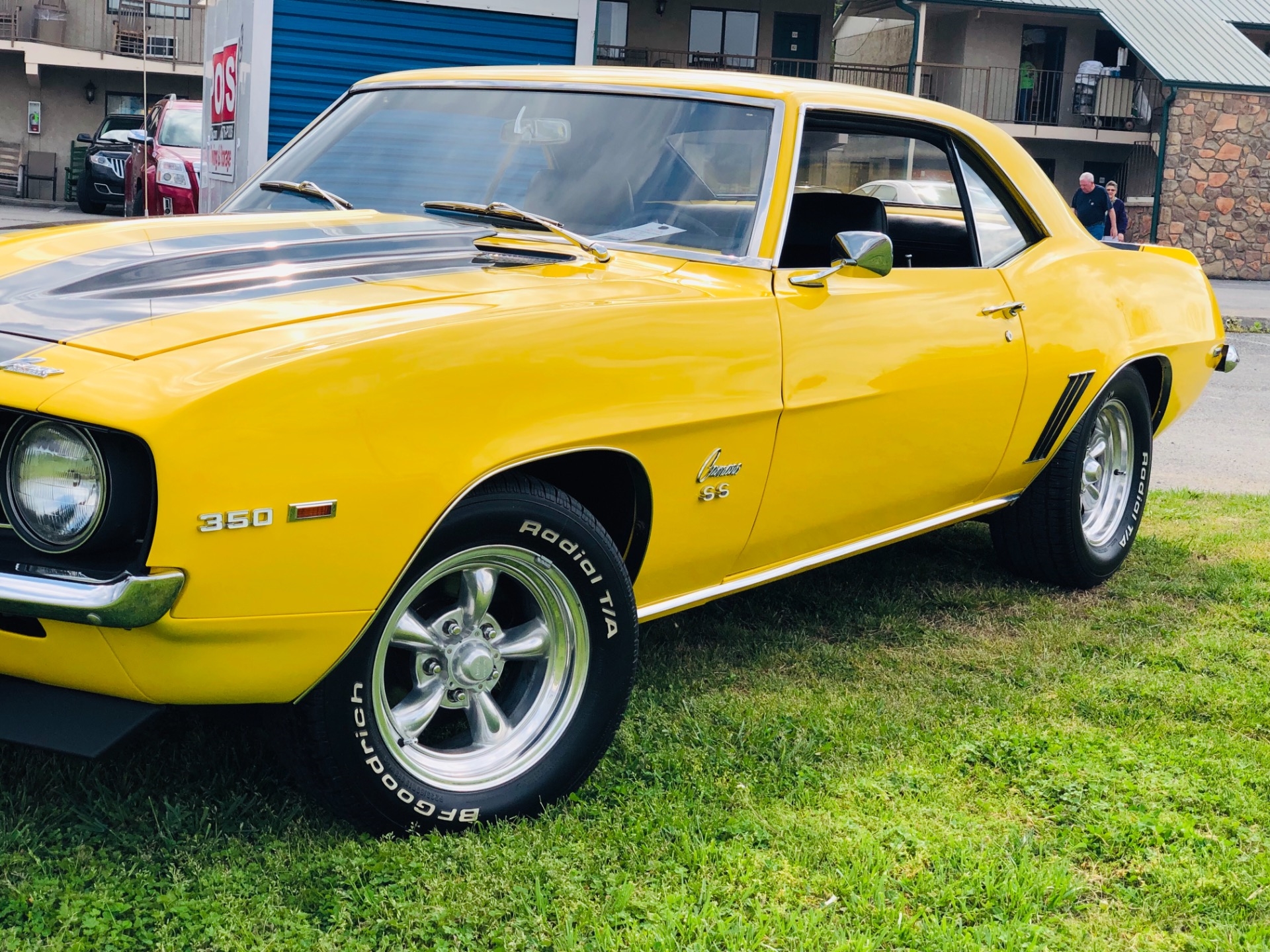 daytona yellow chevrolet camaro with 700 miles available now!