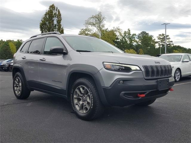 2020 jeep cherokee trailhawk