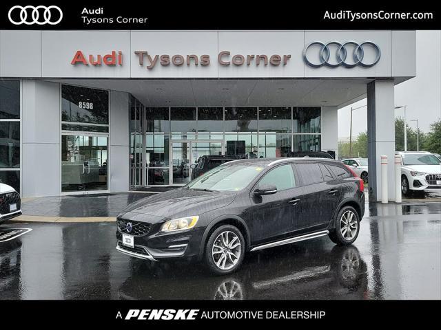 2016 volvo v60 cross country t5