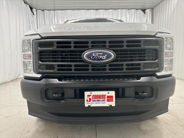 2023 ford f-350 xl