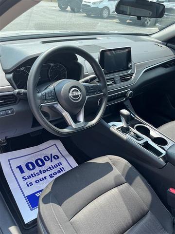 2024 nissan altima 2.5 sv