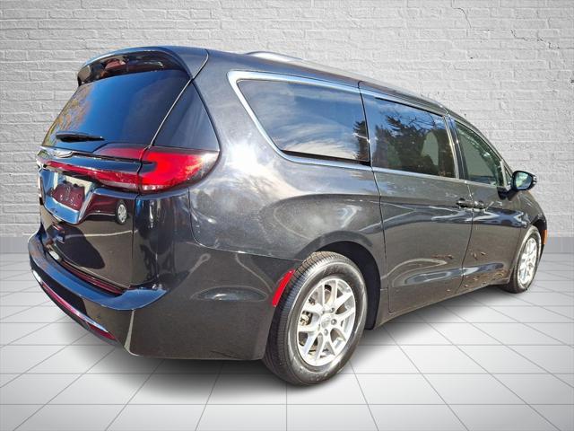 2022 chrysler pacifica touring l