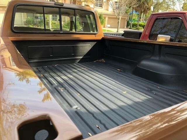 1987 ford f-150 xlt lariat 5.0l