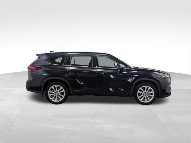 2021 toyota highlander limited